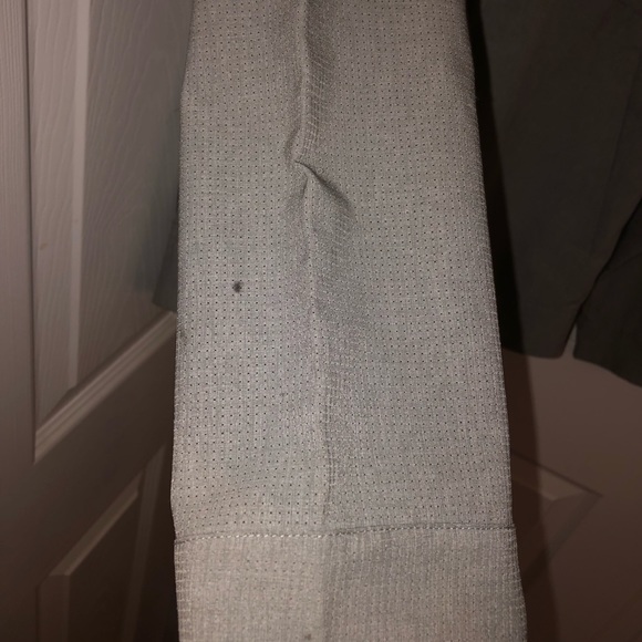 Marmot hooded Henley- light wt wicking, exploded pen damage, worn once. medium - Picture 8 of 8